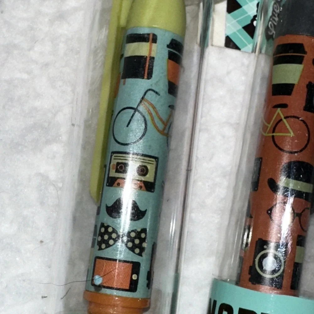 North Park Smens Scented Gel Pens Set of 4 Black Ink Hipster Designs New